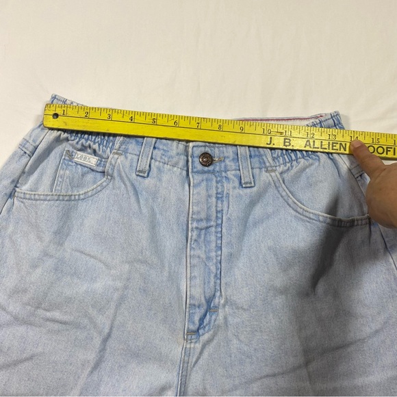 Lee High Rise Vintage Shorts mom shorts Woman’s Elastic Bermuda Shorts s… - Picture 8 of 10